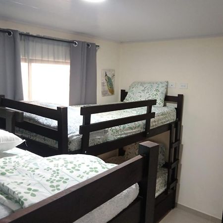 Apartamentos Ave Del Paraiso Alajuela Eksteriør billede