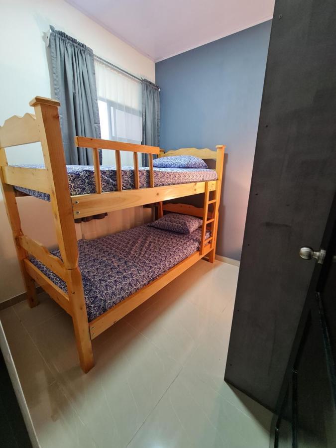 Apartamentos Ave Del Paraiso Alajuela Eksteriør billede