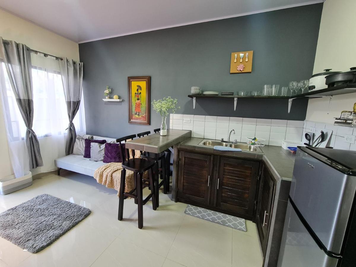 Apartamentos Ave Del Paraiso Alajuela Eksteriør billede