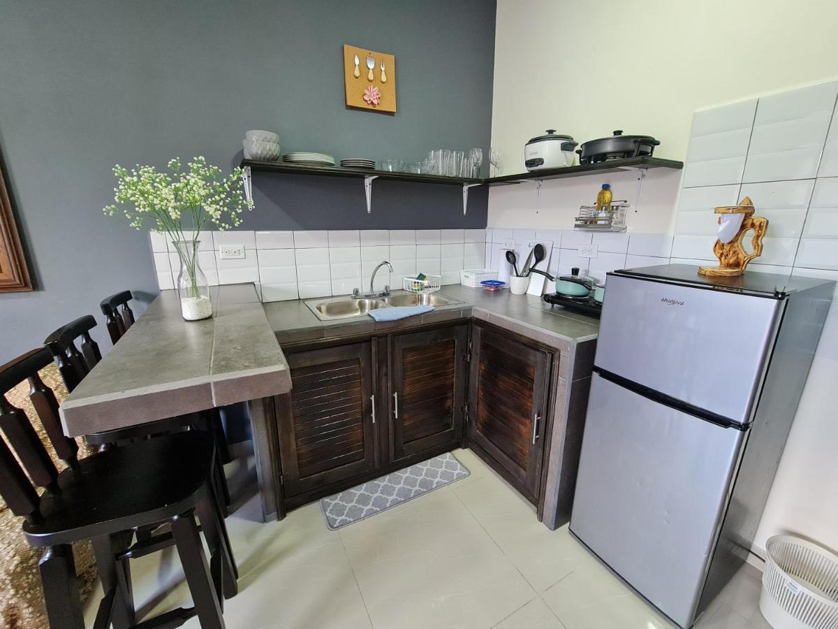 Apartamentos Ave Del Paraiso Alajuela Eksteriør billede