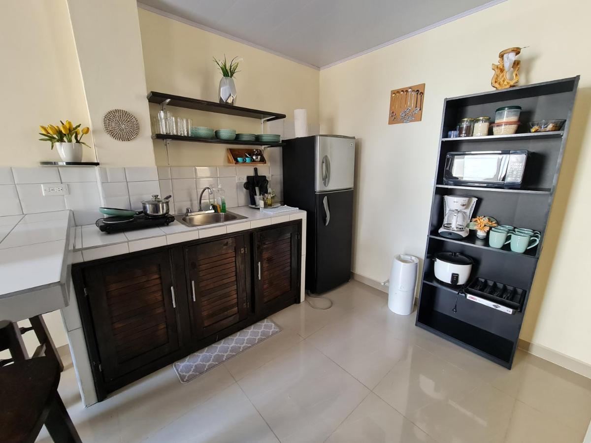 Apartamentos Ave Del Paraiso Alajuela Eksteriør billede